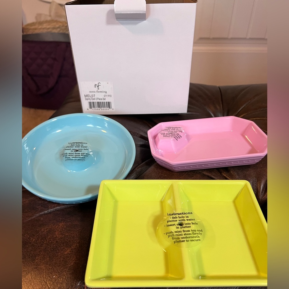 Nora Fleming MEL07 Retired Pastel Dainty Dishes